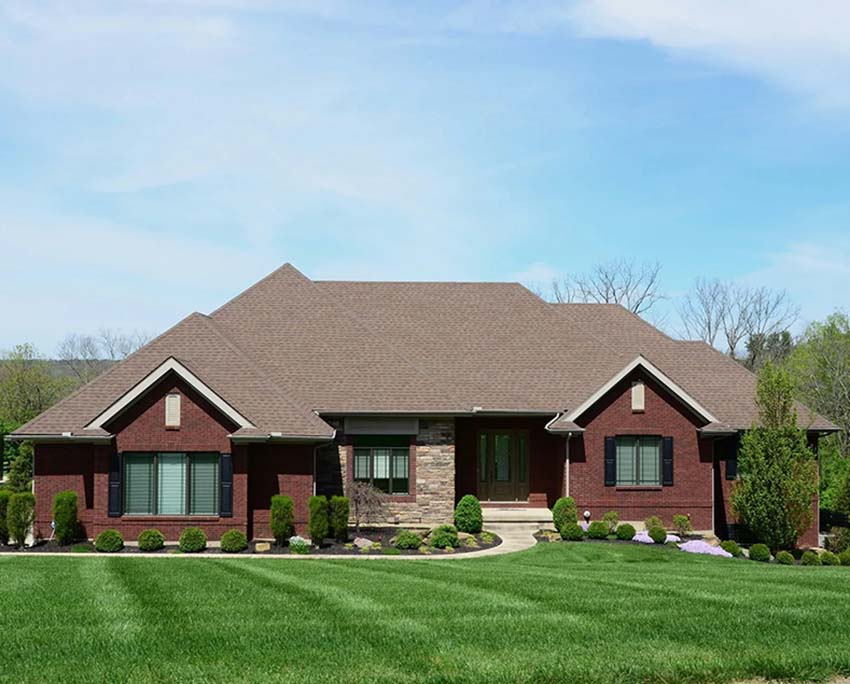 hedges to edges lawn care 2